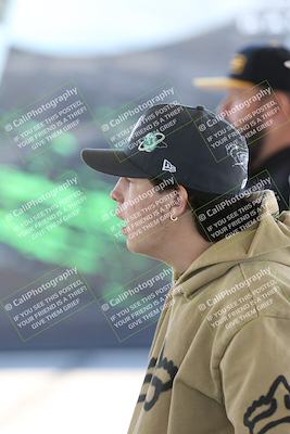 media/Jan-15-2026-Racers Edge (Thu) [[dfebeb70ab]]/1-Around the Pits-Track Walk/